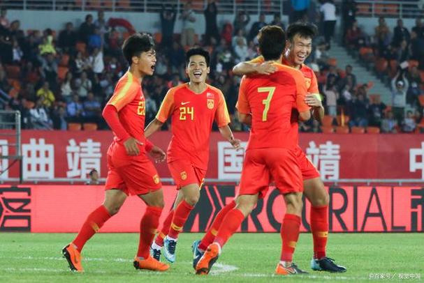 中国足球提升要靠更健全联赛